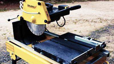 Stein-Nassschneidetisch